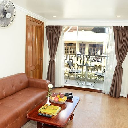 Hotel Bond Rangun Kültér fotó